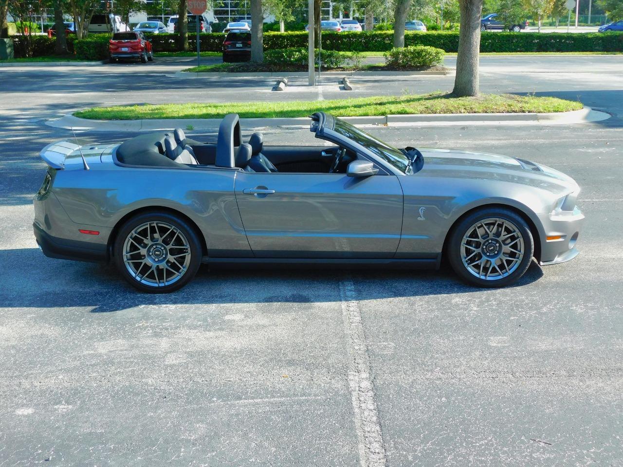 2011 Ford Mustang