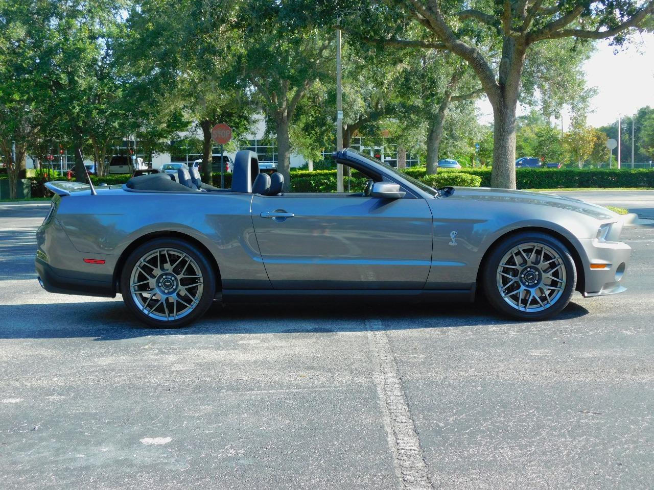 2011 Ford Mustang