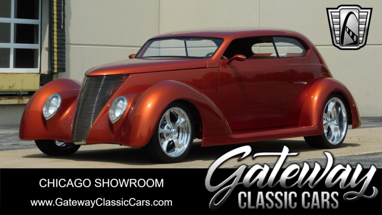 1937 Ford Slantback