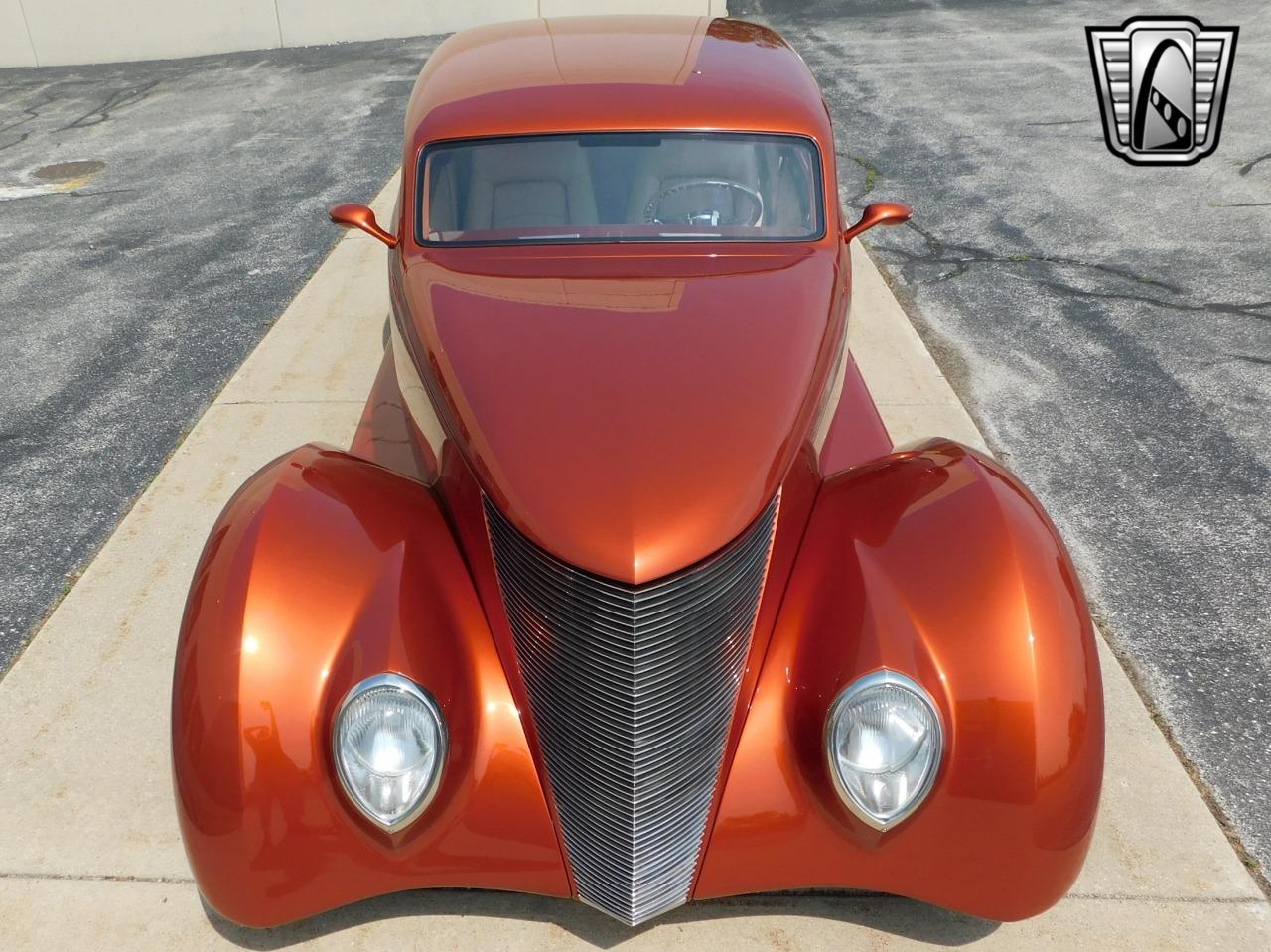 1937 Ford Slantback