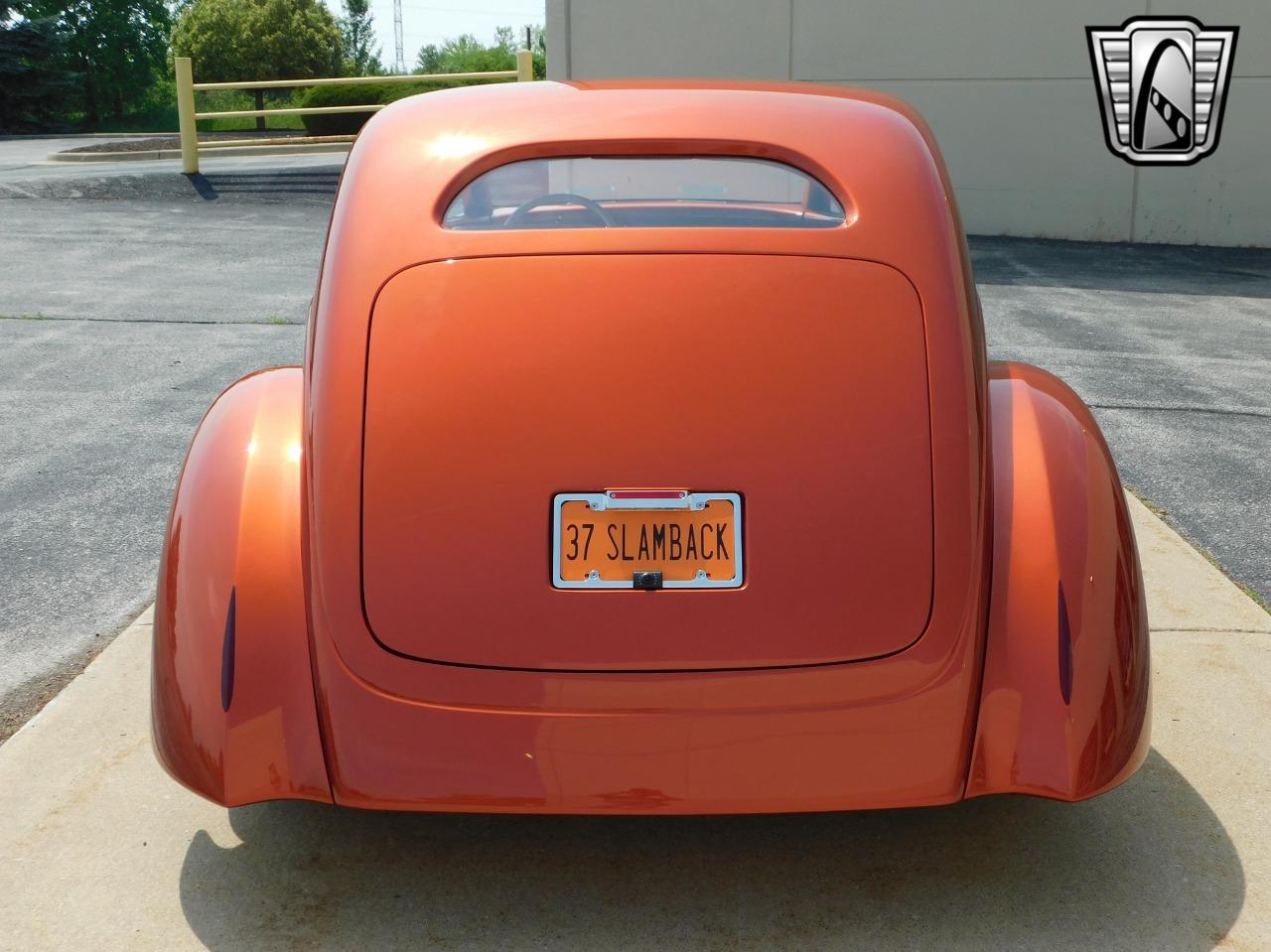 1937 Ford Slantback