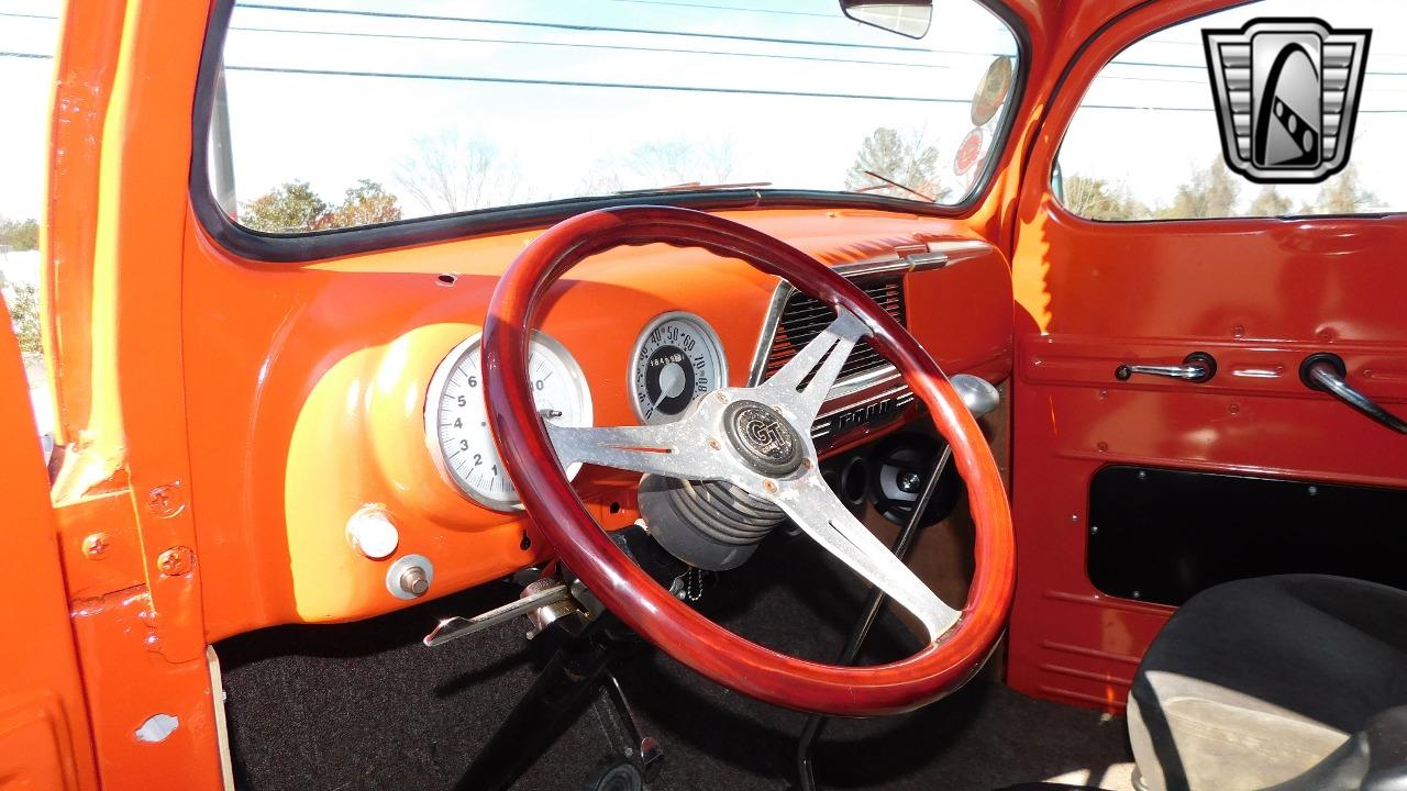 1951 Ford F1