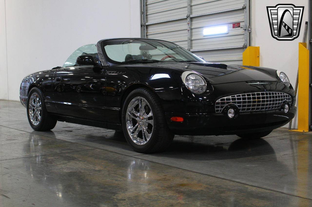 2002 Ford Thunderbird