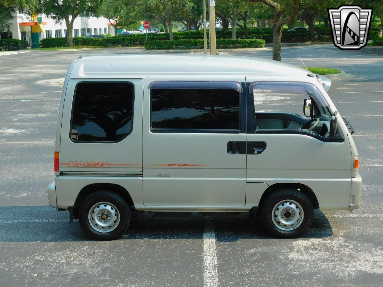 1998 Subaru Sambar