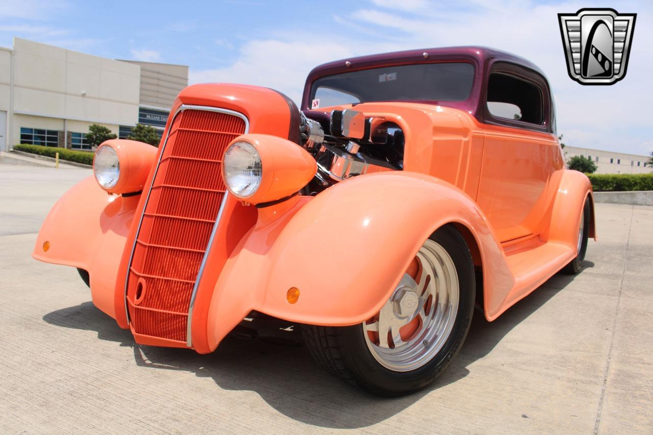 1934 Oldsmobile Coupe