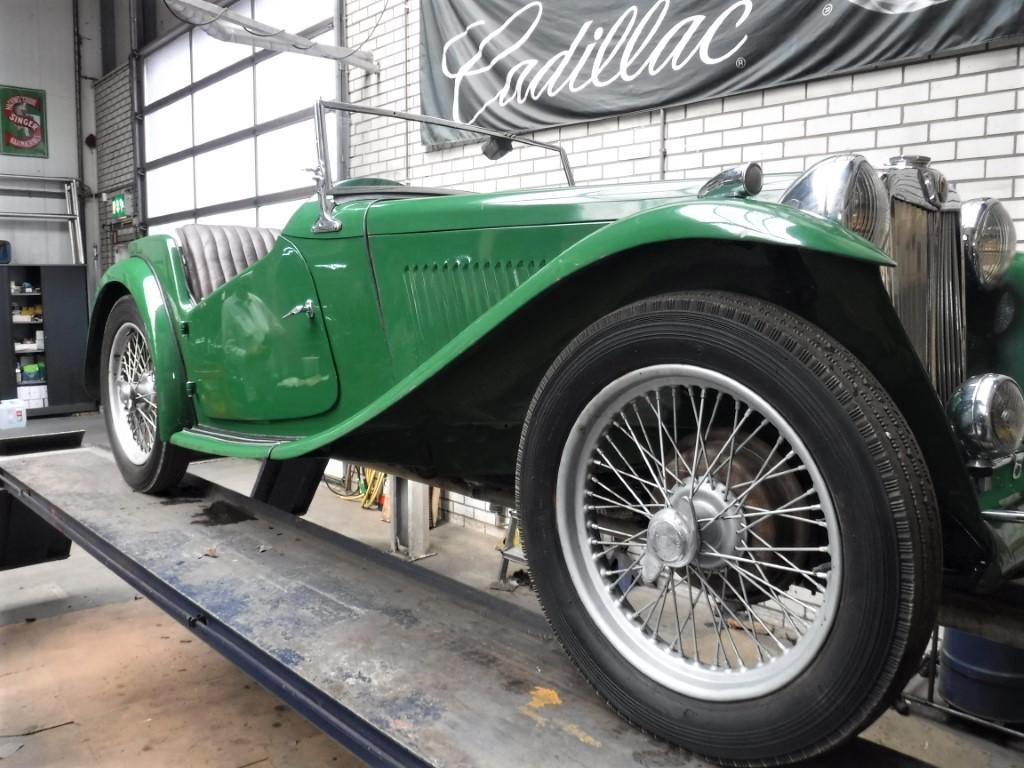 1948 MG TC green no. 5971 RHD