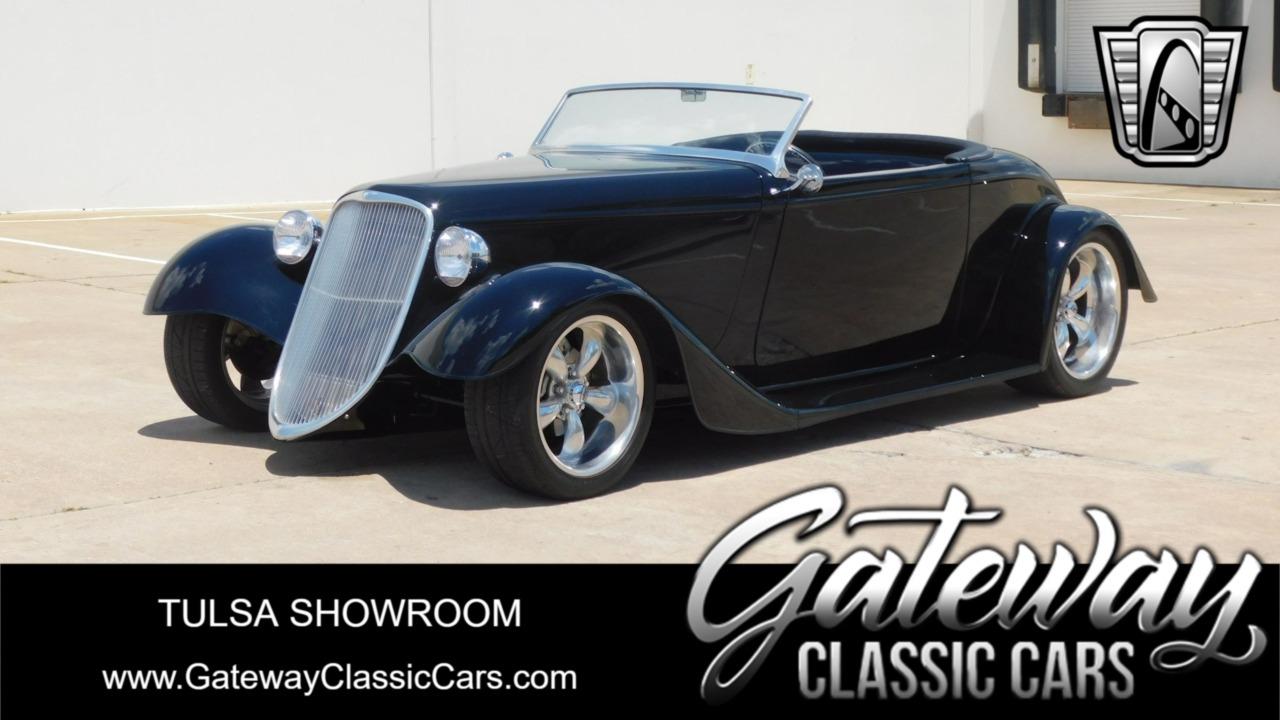 1933 Factory Five Roadster