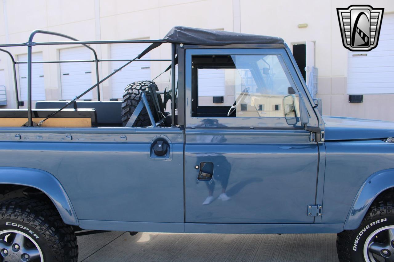 1996 Land Rover Defender