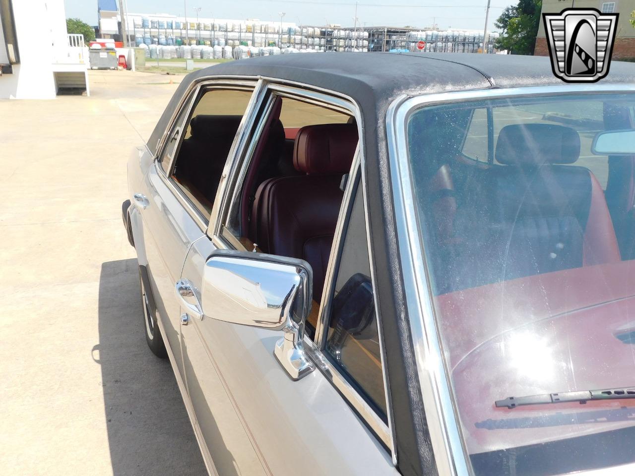 1986 Rolls - Royce Silver Spur