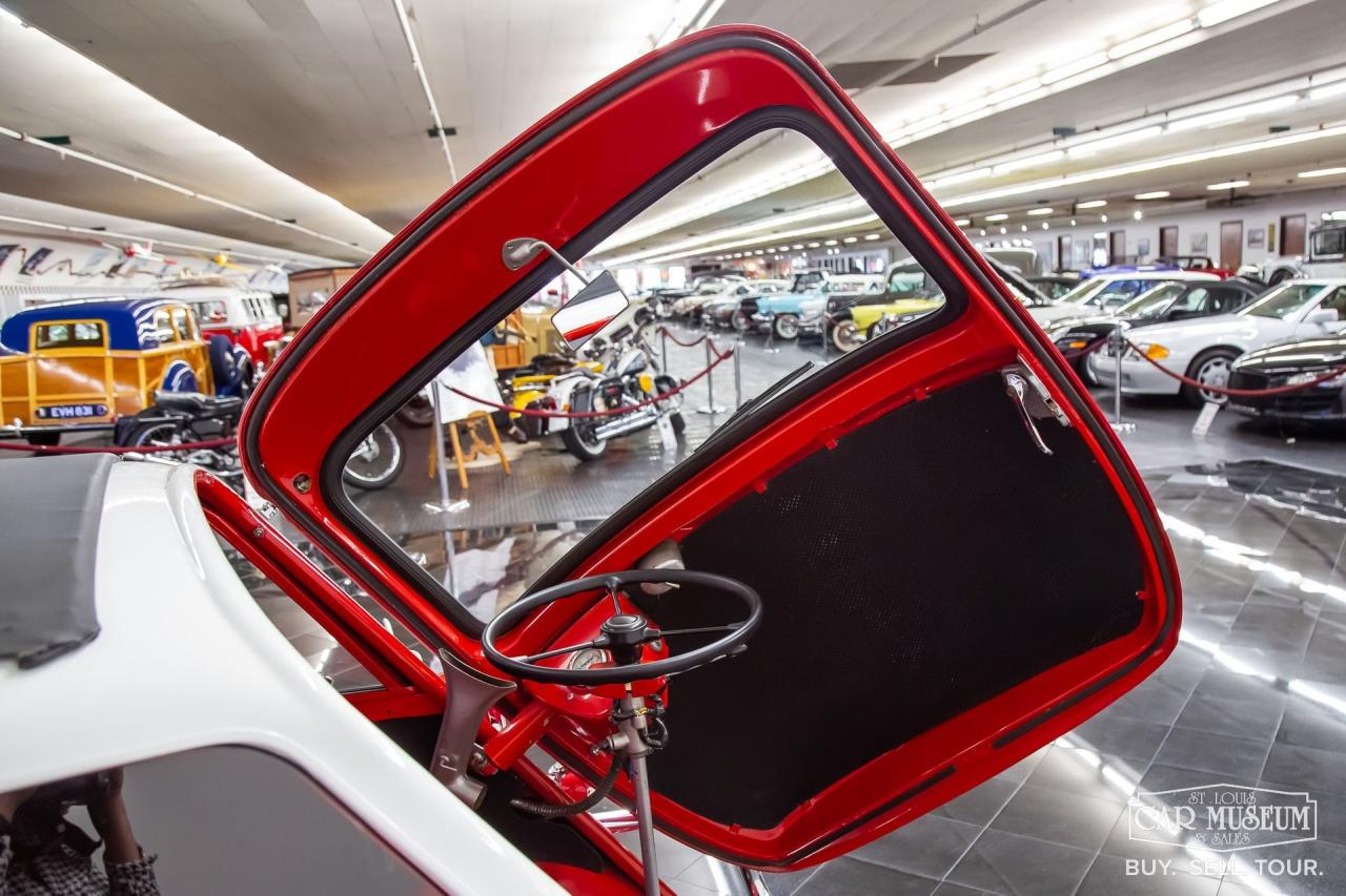 1958 BMW Isetta 300 Microcar