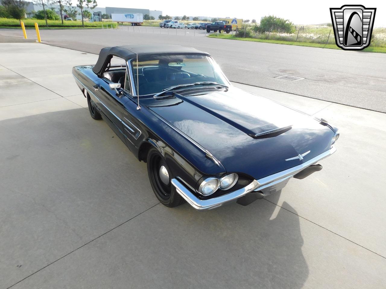 1965 Ford Thunderbird