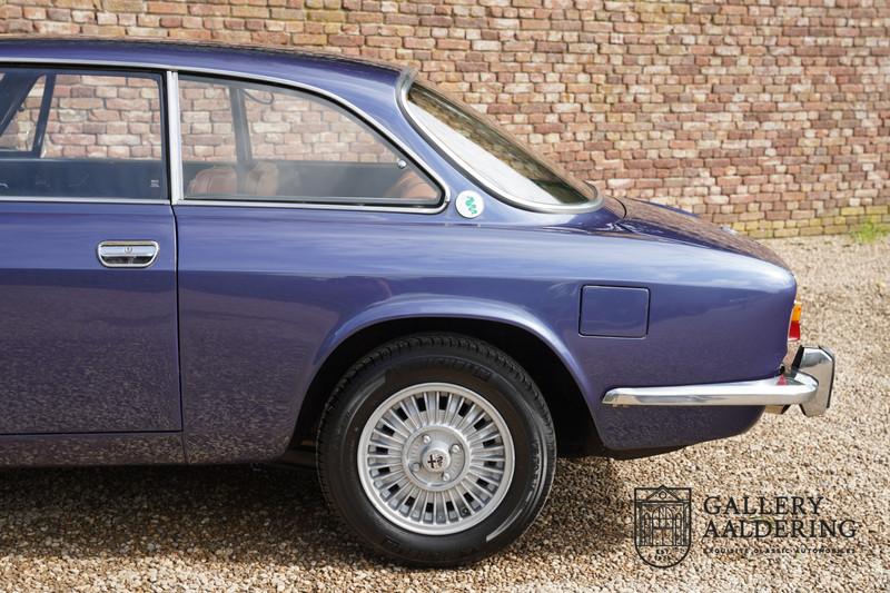 1974 Alfa Romeo GTV 2000 Bertone Coupe