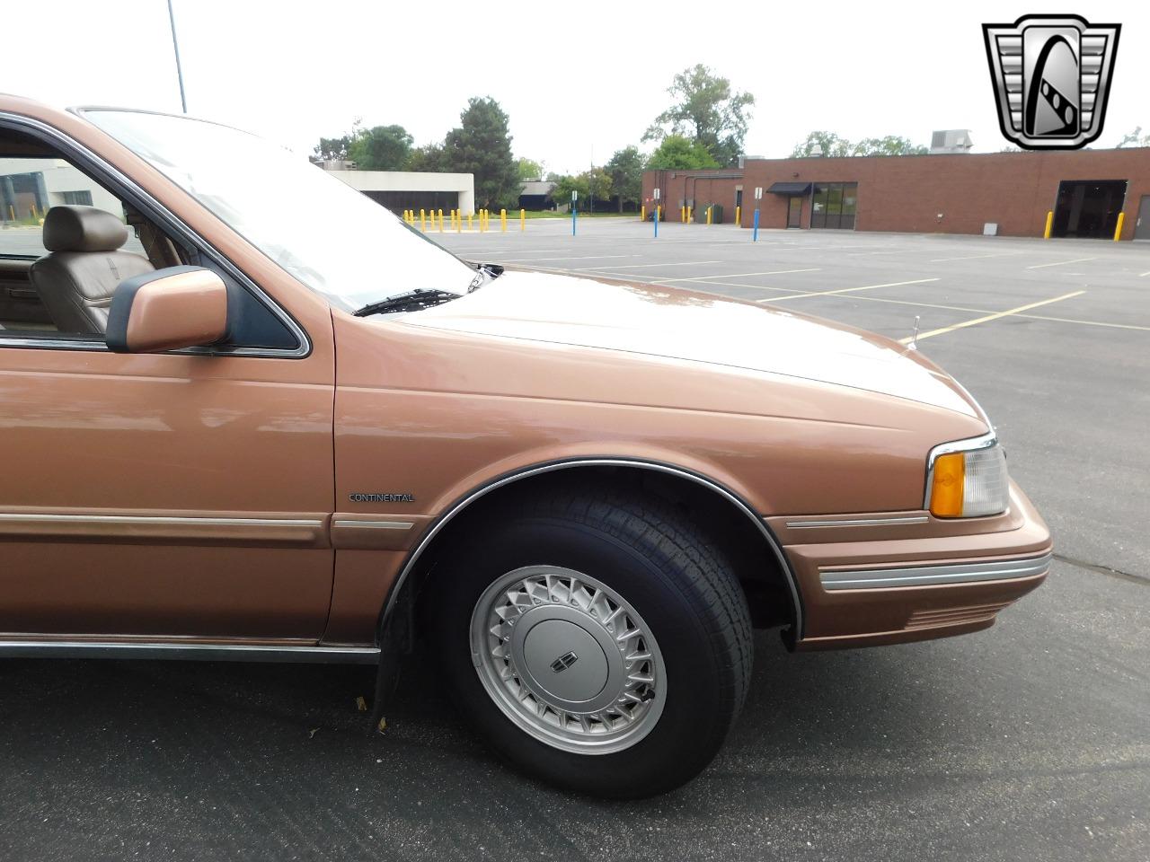 1992 Lincoln Continental