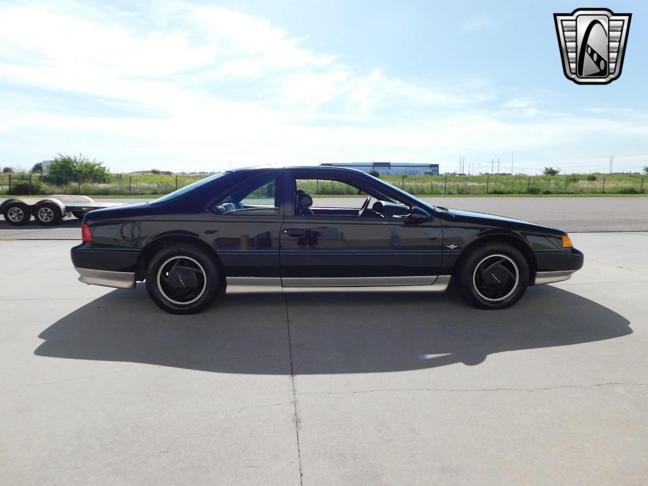 1990 Ford Thunderbird