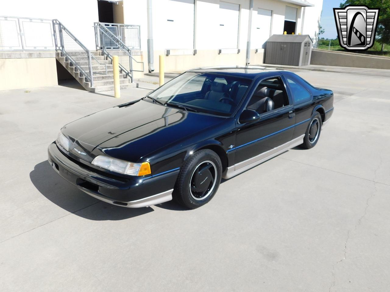 1990 Ford Thunderbird