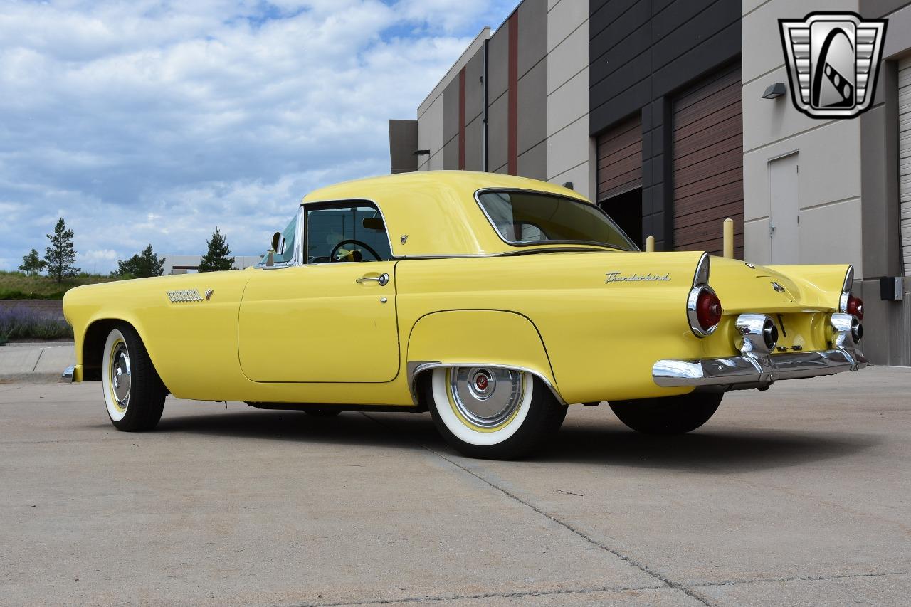 1955 Ford Thunderbird