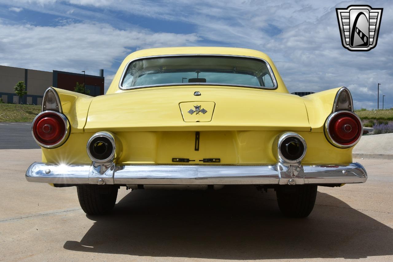 1955 Ford Thunderbird