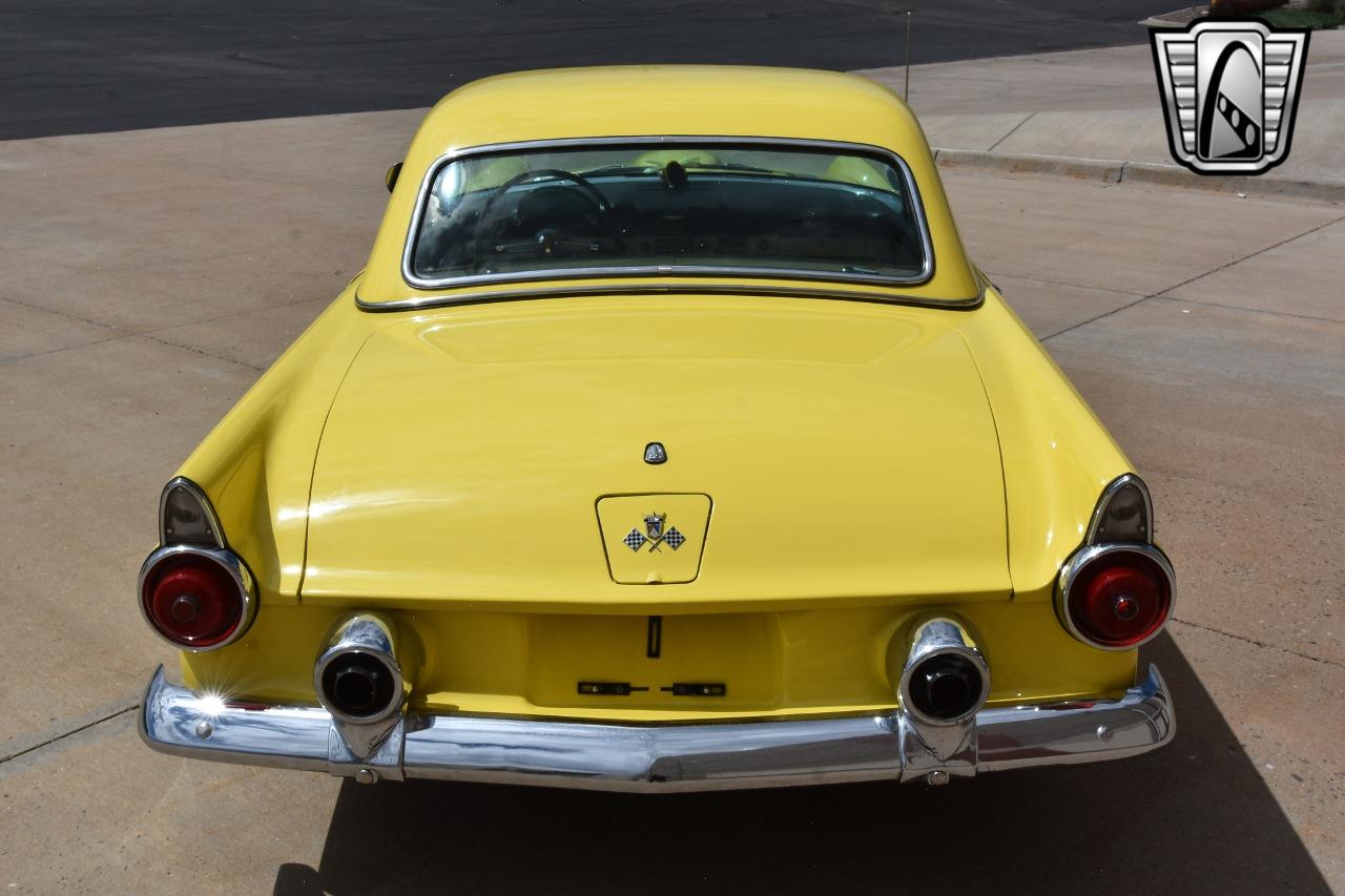 1955 Ford Thunderbird