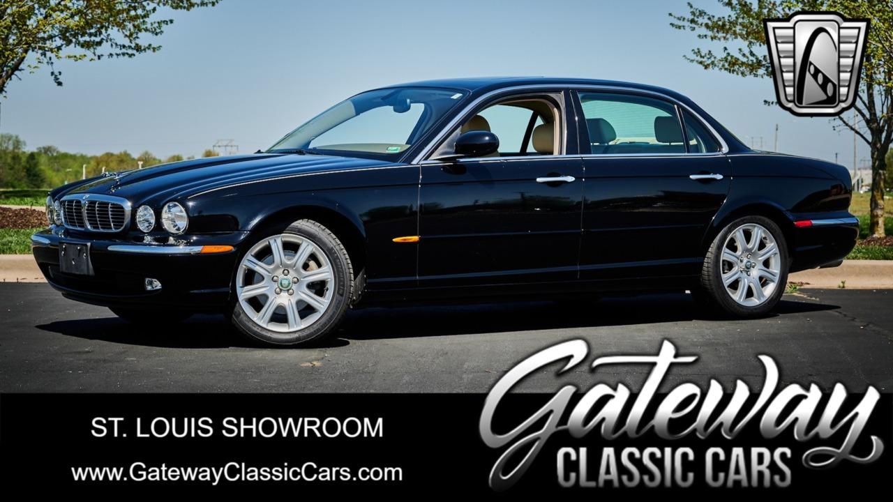 2005 Jaguar XJ8