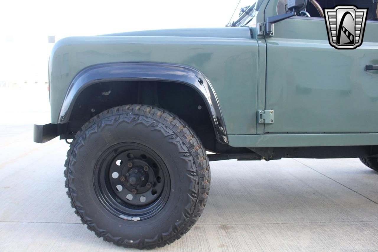 1991 Land Rover Defender