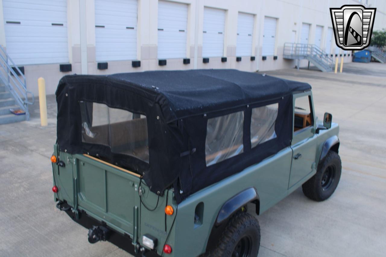 1991 Land Rover Defender