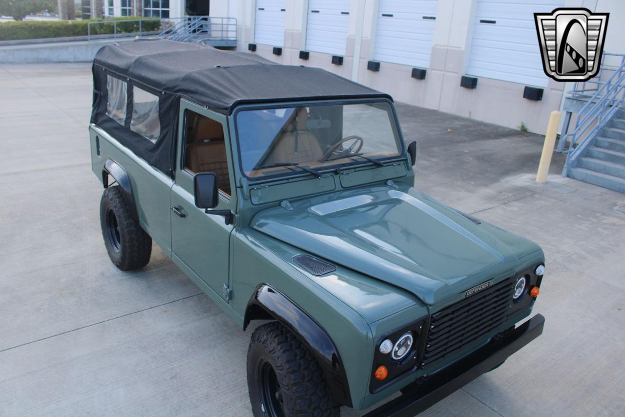 1991 Land Rover Defender