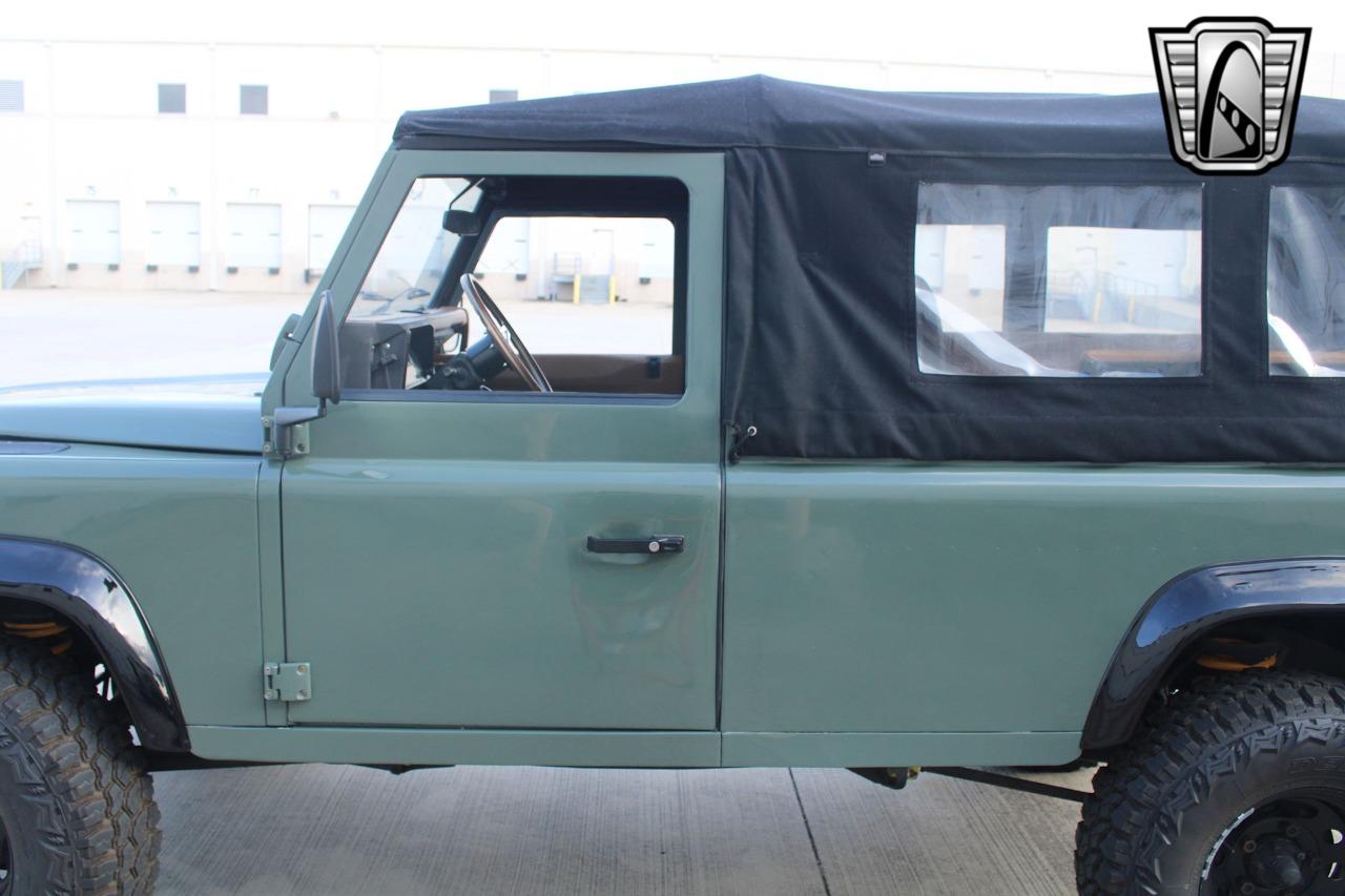 1991 Land Rover Defender