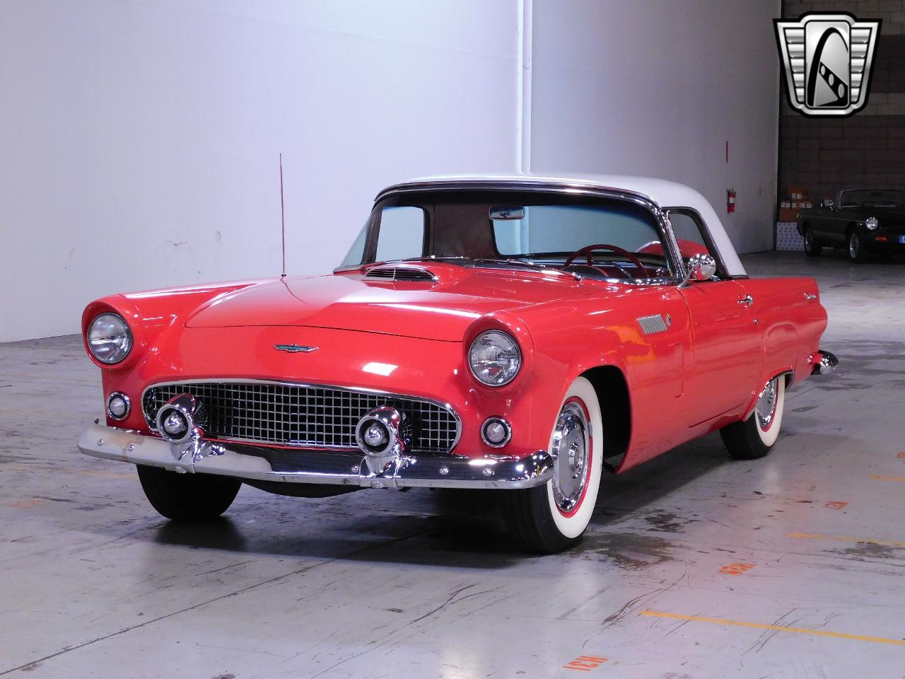 1956 Ford Thunderbird