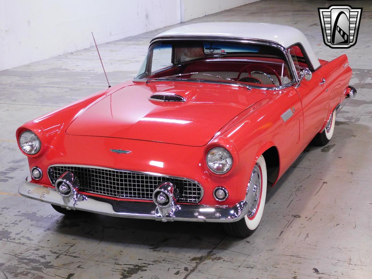 1956 Ford Thunderbird