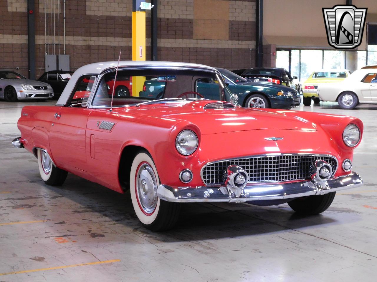 1956 Ford Thunderbird