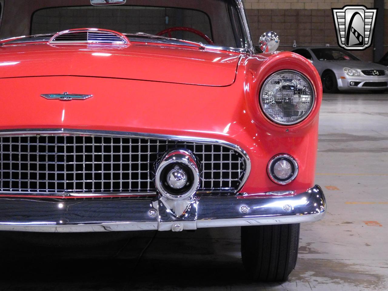 1956 Ford Thunderbird