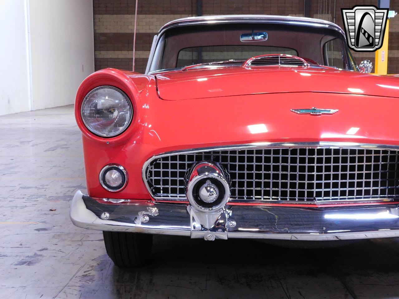 1956 Ford Thunderbird