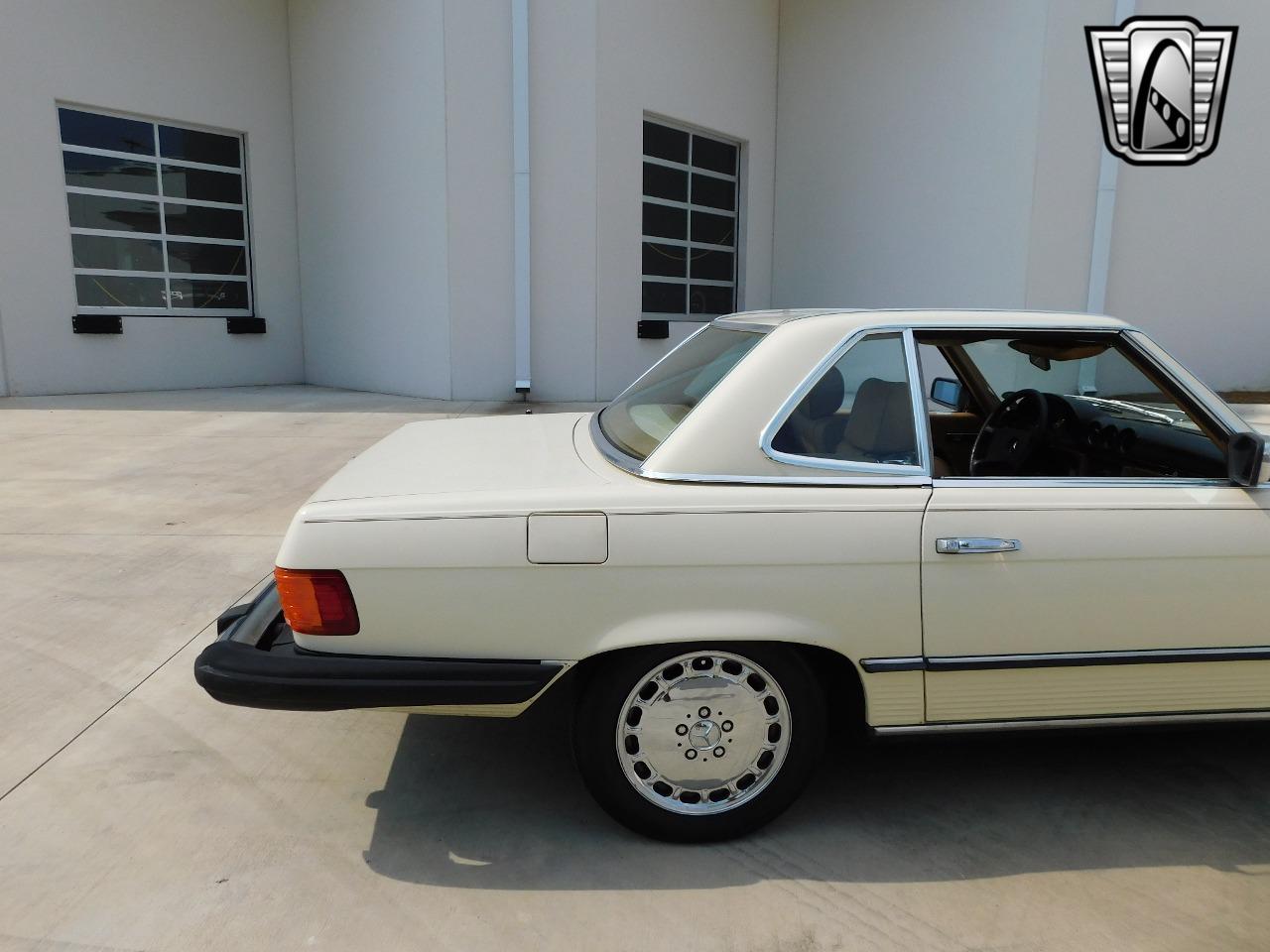 1983 Mercedes - Benz 380SL