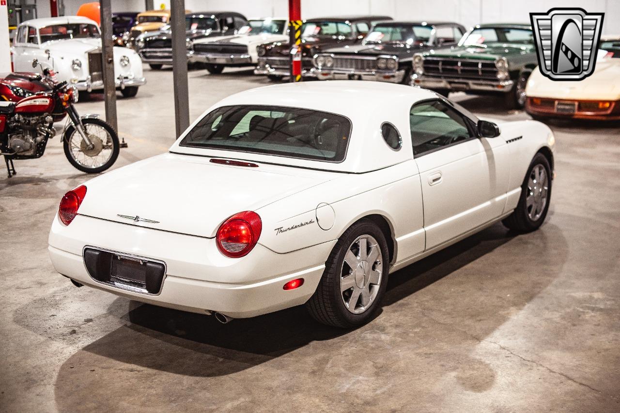 2002 Ford Thunderbird