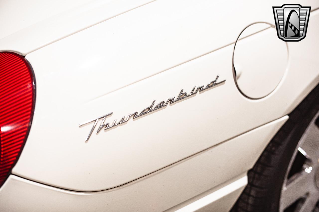 2002 Ford Thunderbird