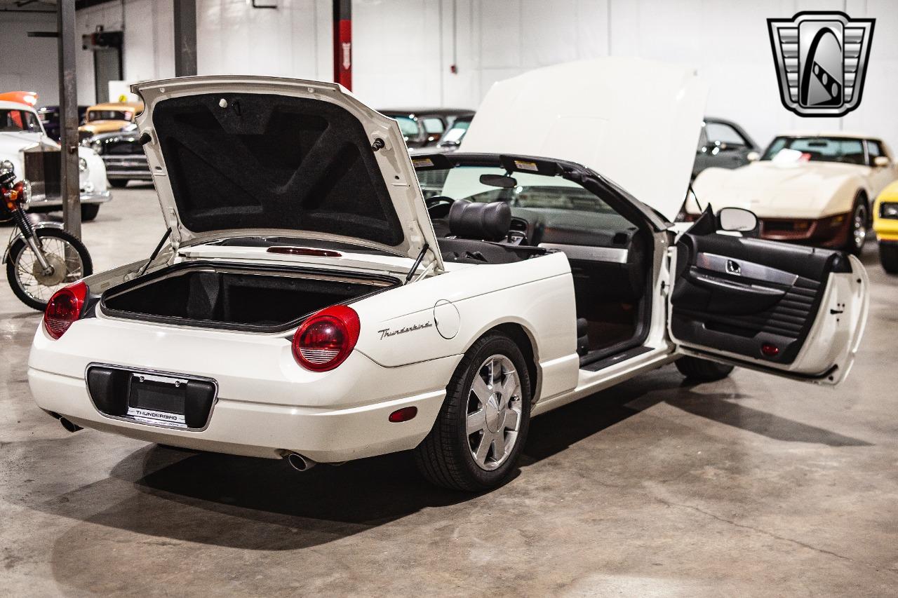 2002 Ford Thunderbird