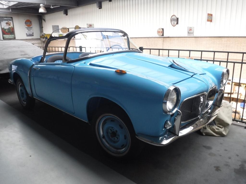 1957 Fiat 1200 TV blue 3204