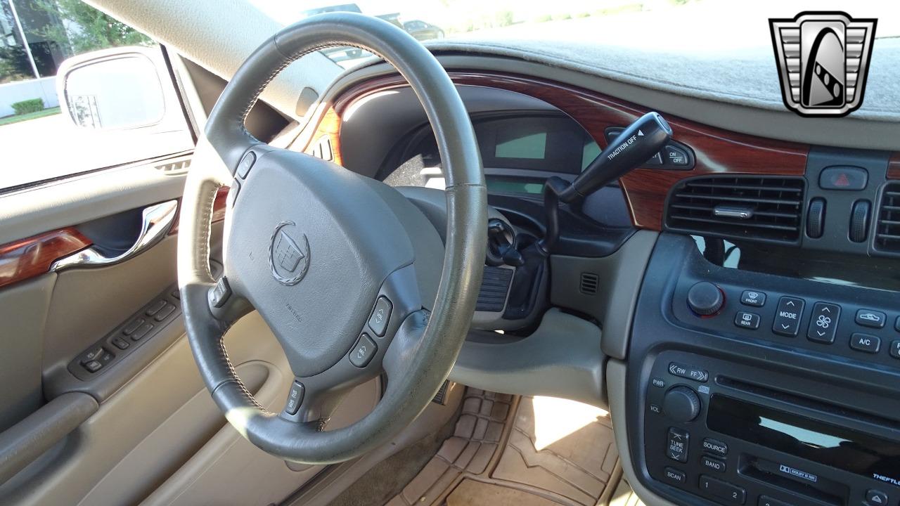 2002 Cadillac DeVille