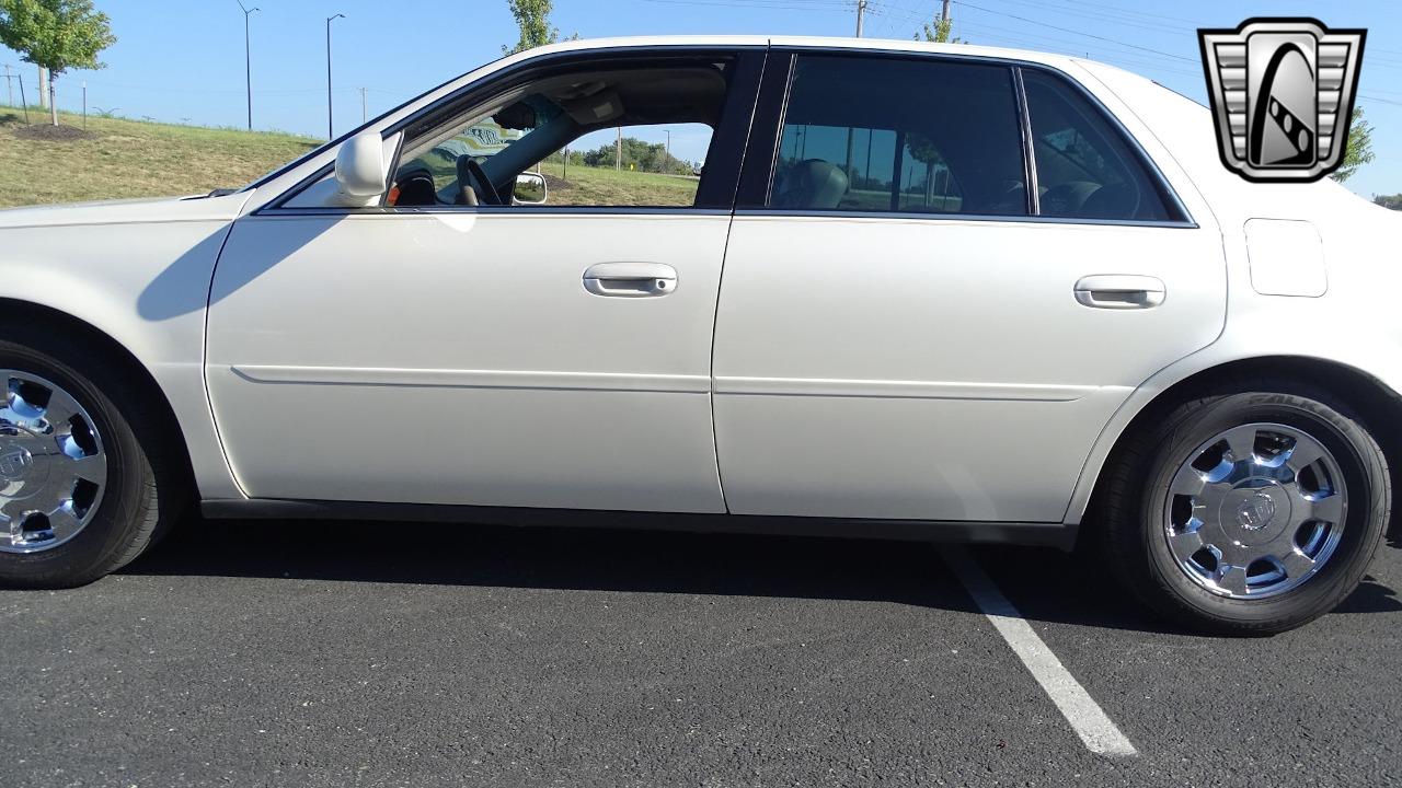 2002 Cadillac DeVille