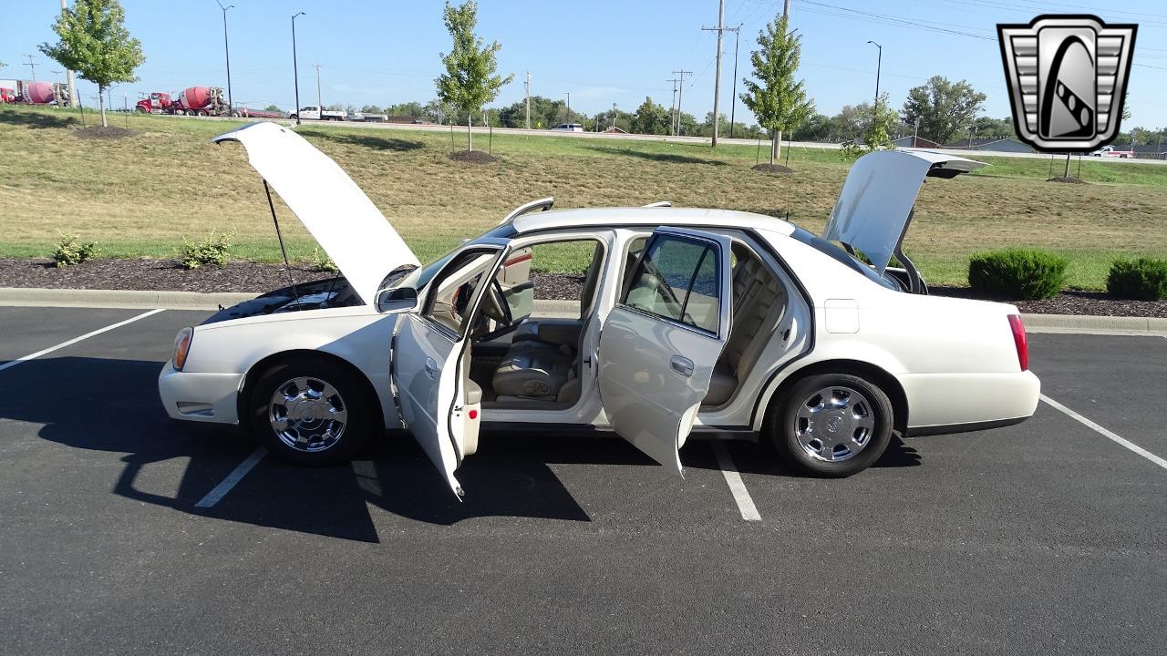 2002 Cadillac DeVille