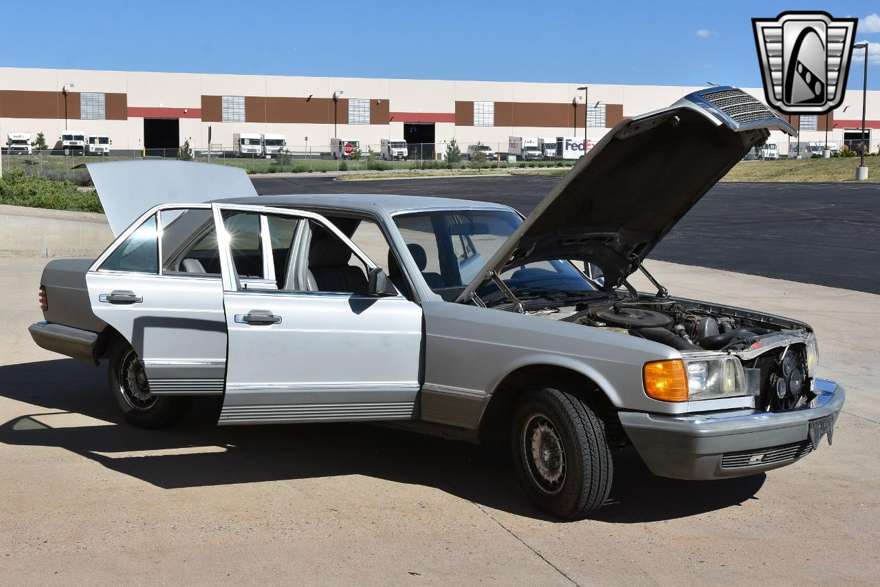 1983 Mercedes - Benz 300SD