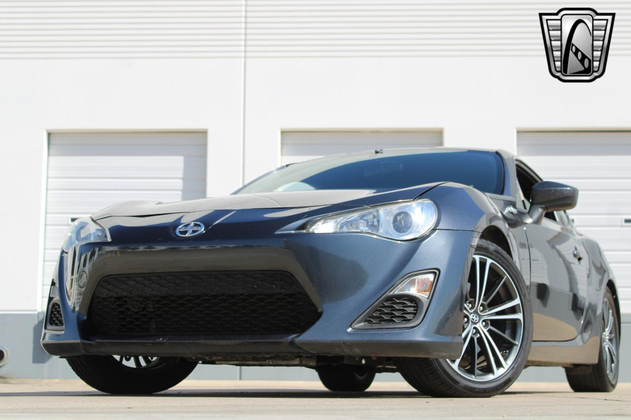 2013 Scion FR-S