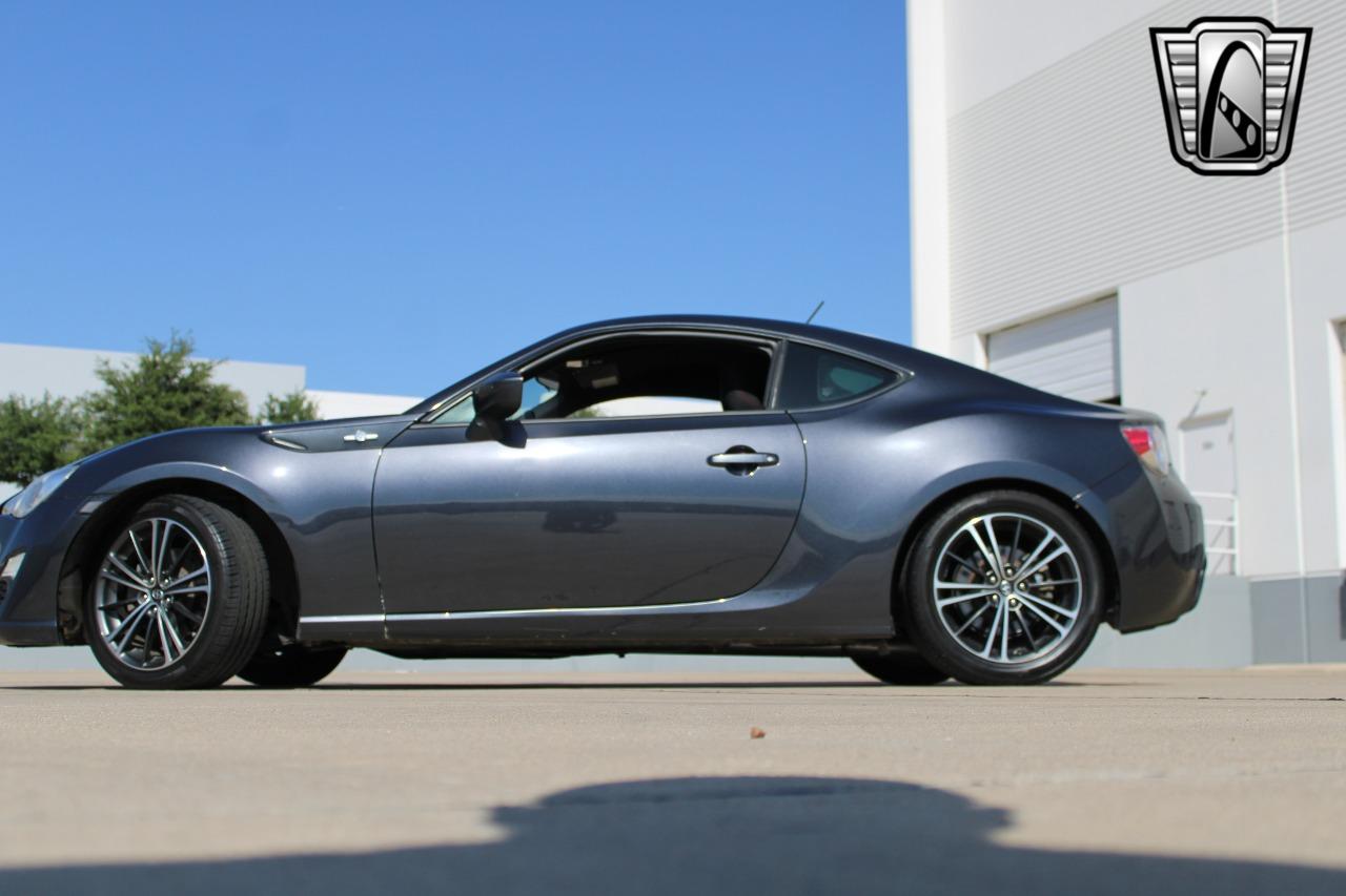 2013 Scion FR-S