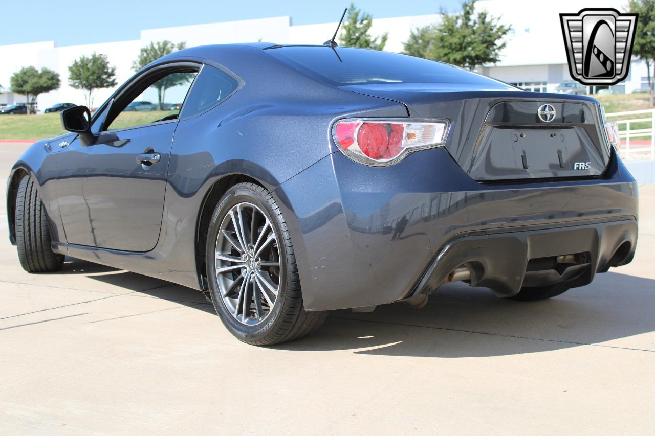 2013 Scion FR-S