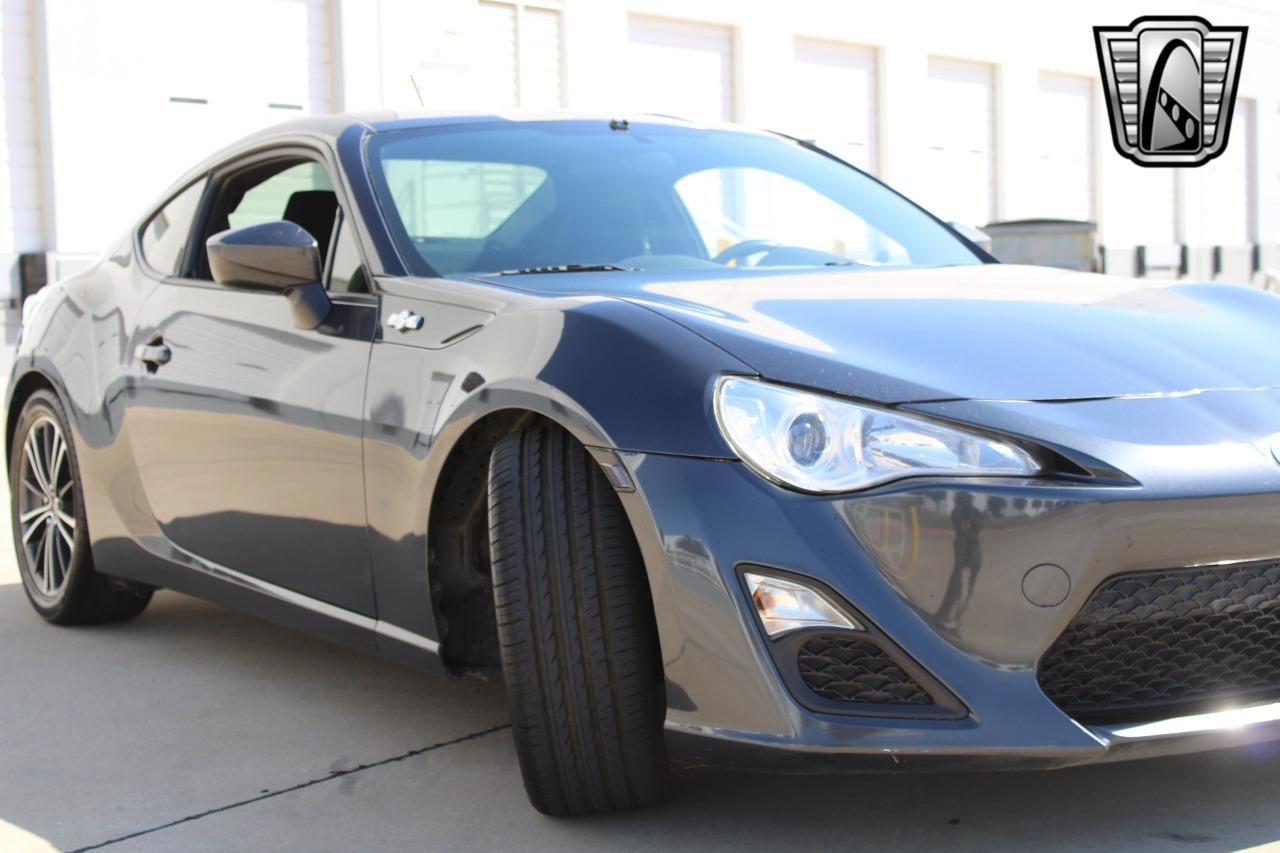 2013 Scion FR-S