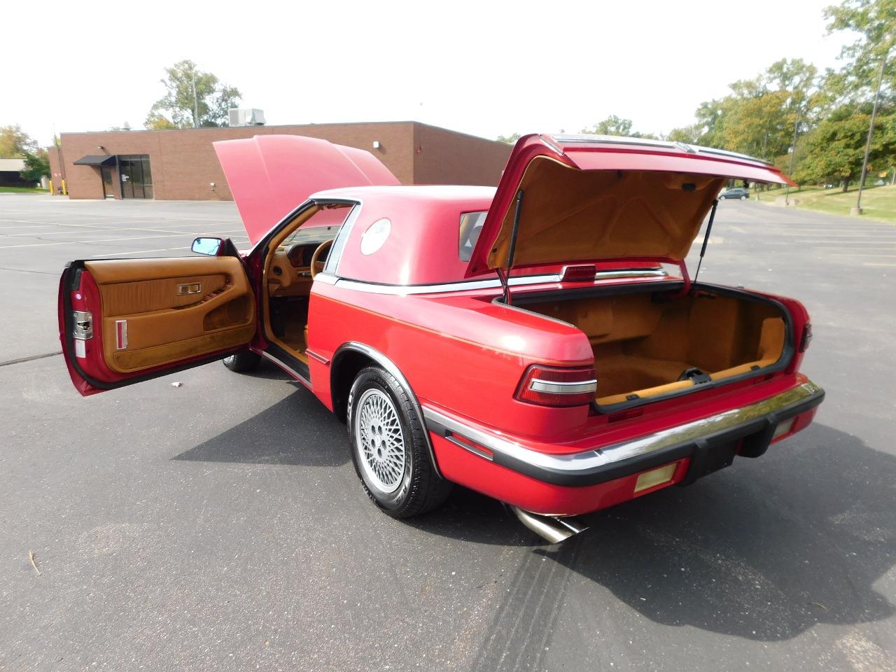 1989 Chrysler TC by Maserati