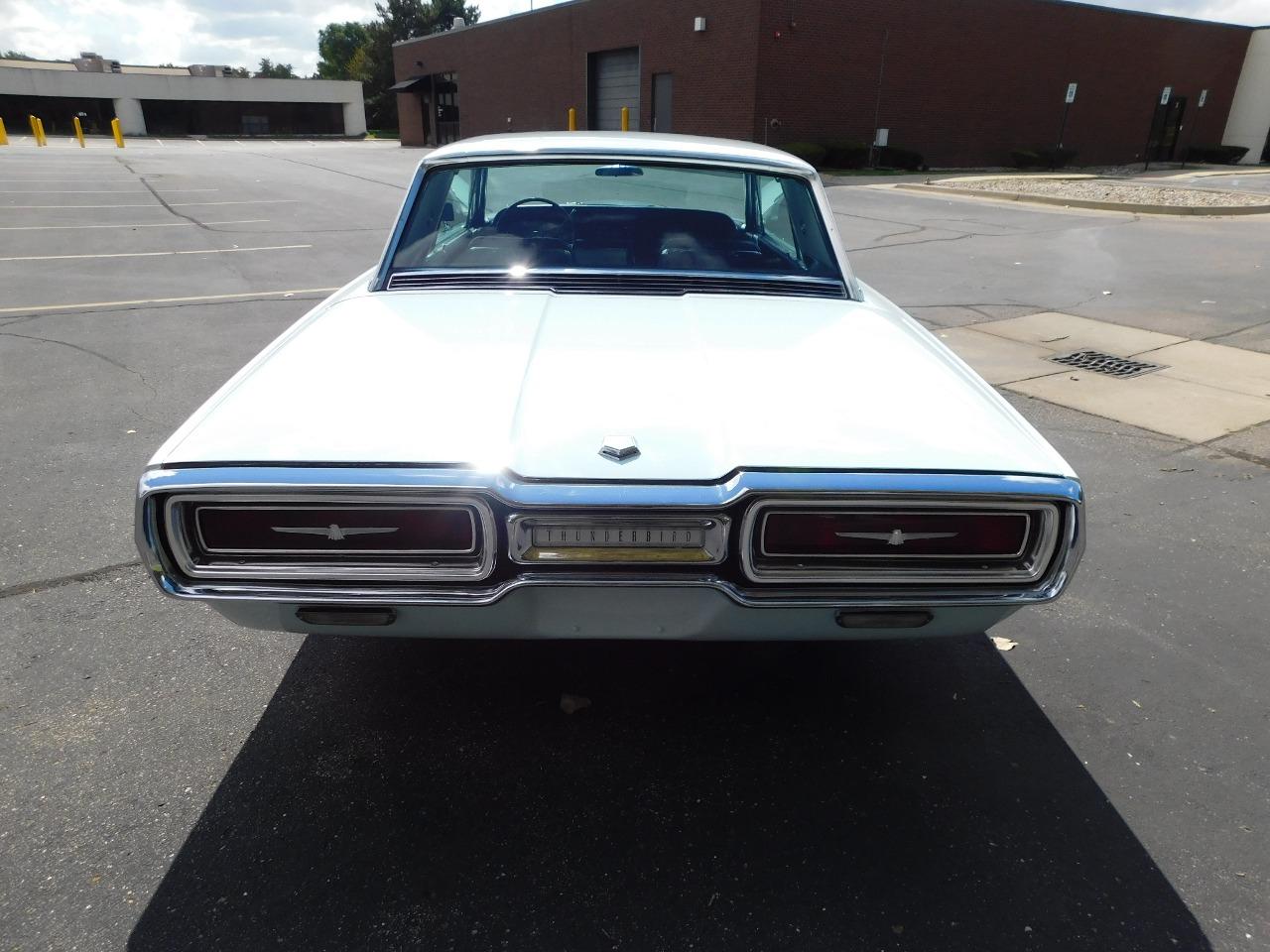 1964 Ford Thunderbird