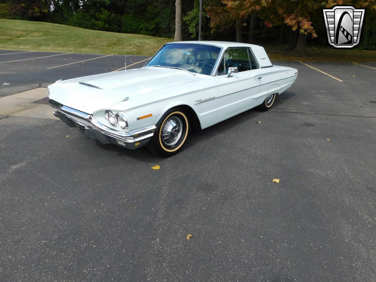 1964 Ford Thunderbird