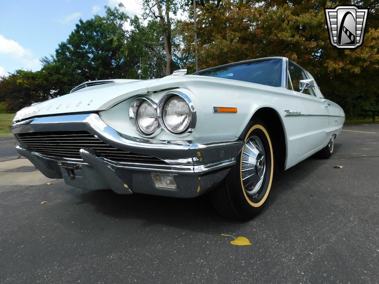 1964 Ford Thunderbird