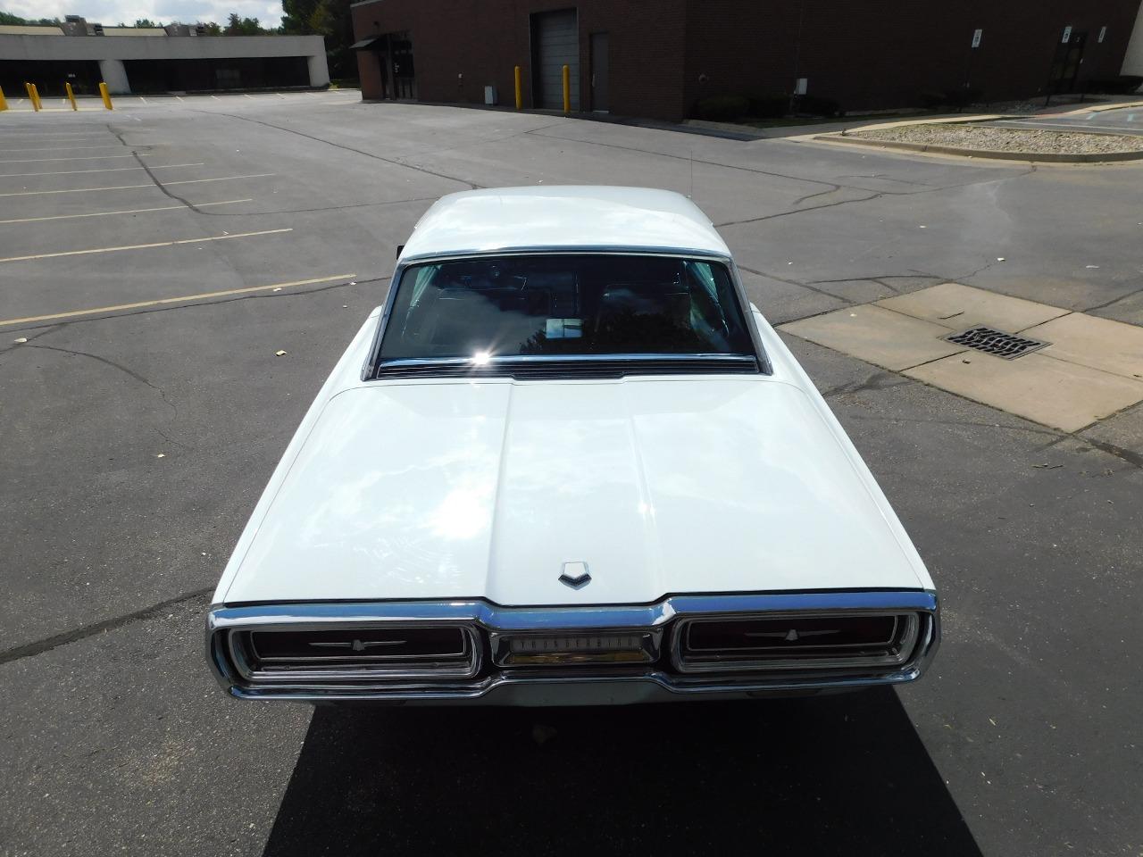 1964 Ford Thunderbird